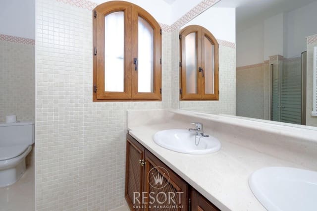 3 camera da letto Villa in vendita in La Manga Club, Cartagena con piscina garage - 490.000 € (Rif: 8418403)