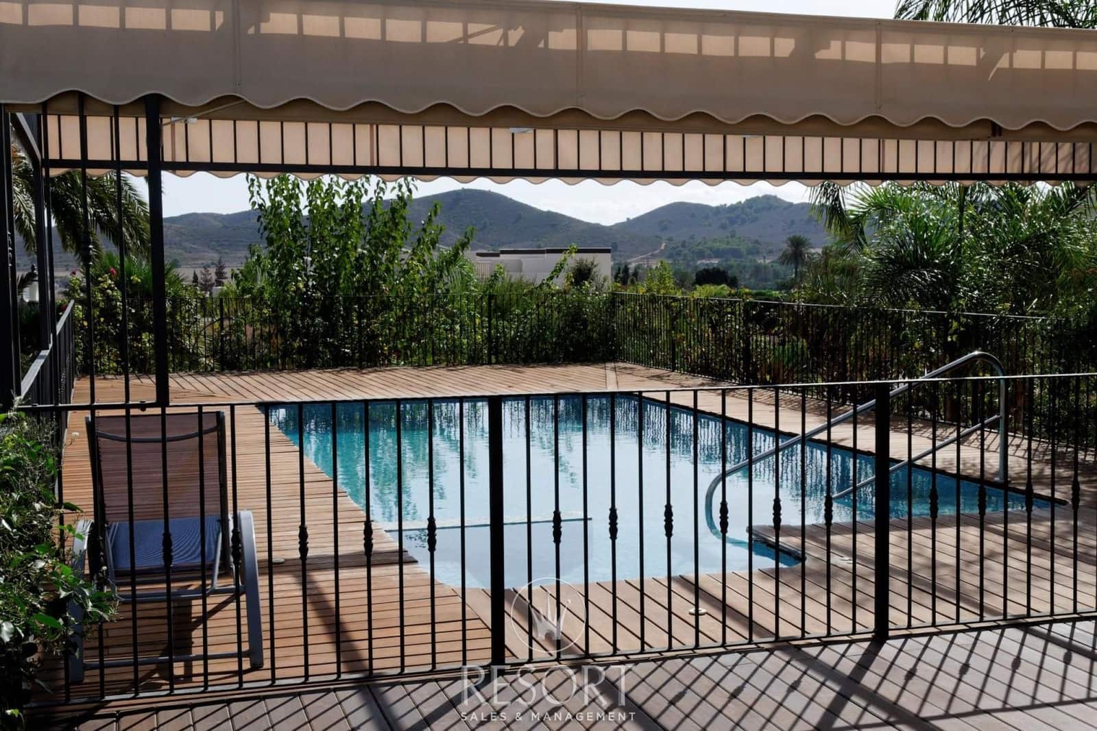 4 soveværelse Villa til salg i Atamaria med swimmingpool garage - € 1.995.000 (Ref: 8471573)