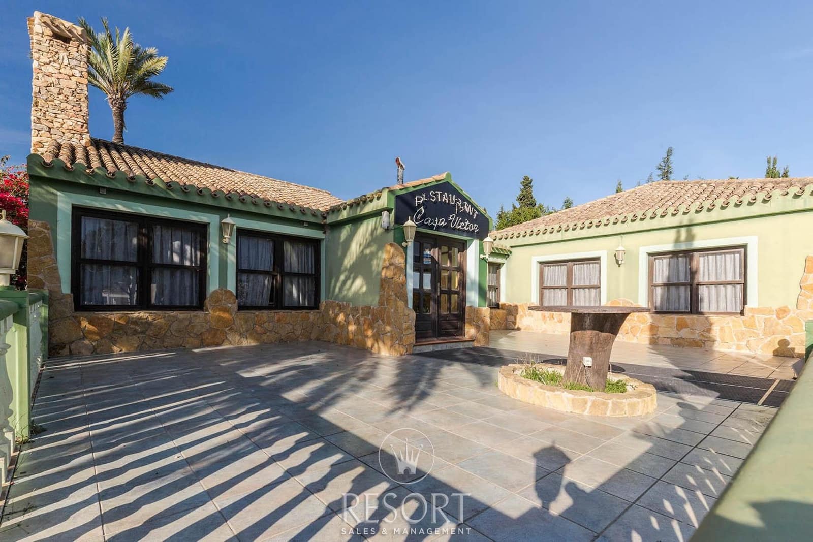 4 bedroom Villa for sale in La Manga del Mar Menor - € 950,000 (Ref: 8471574)