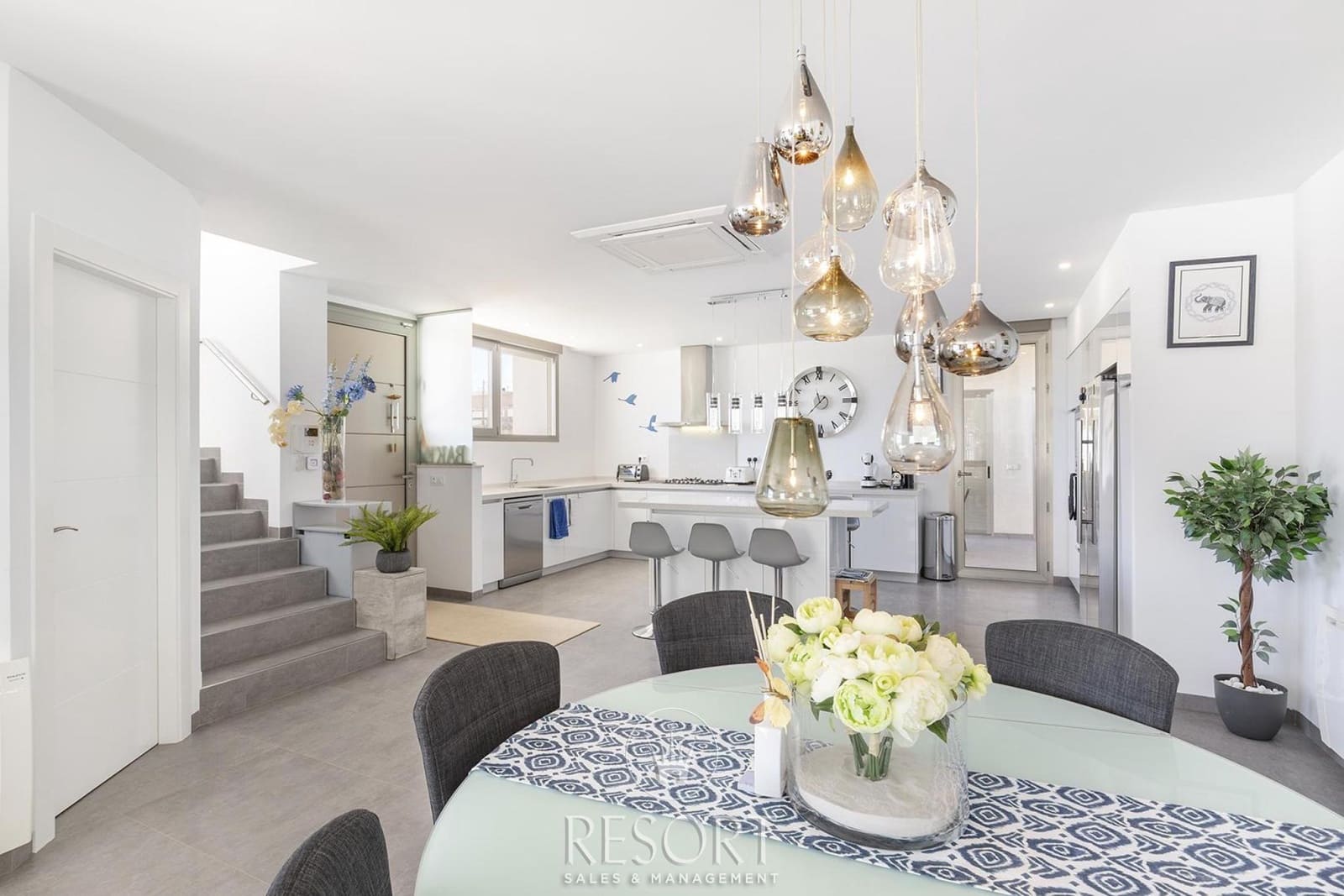 4 bedroom Villa for sale in Los Belones with pool garage - € 789,000 (Ref: 8960987)