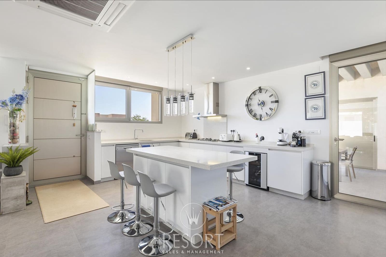 4 bedroom Villa for sale in Los Belones with pool garage - € 789,000 (Ref: 8960987)