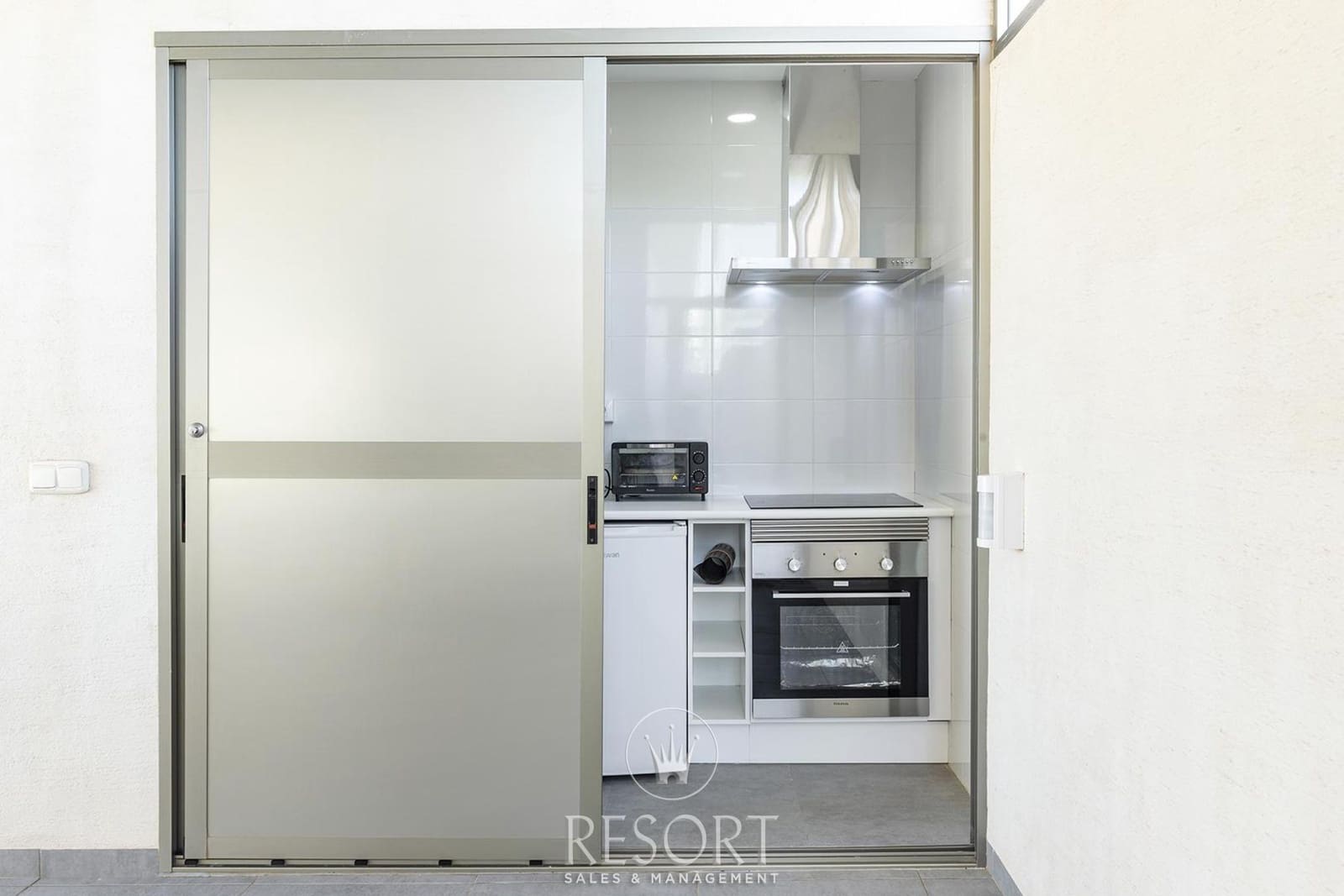 4 bedroom Villa for sale in Los Belones with pool garage - € 789,000 (Ref: 8960987)