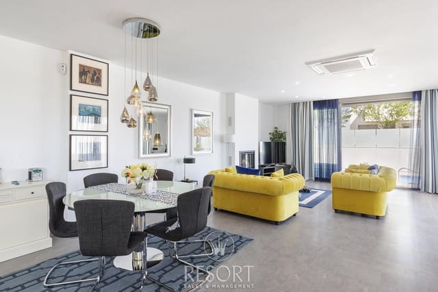 4 soveværelse Villa til salg i Los Belones, Cartagena med swimmingpool garage - € 789.000 (Ref: 8960987)