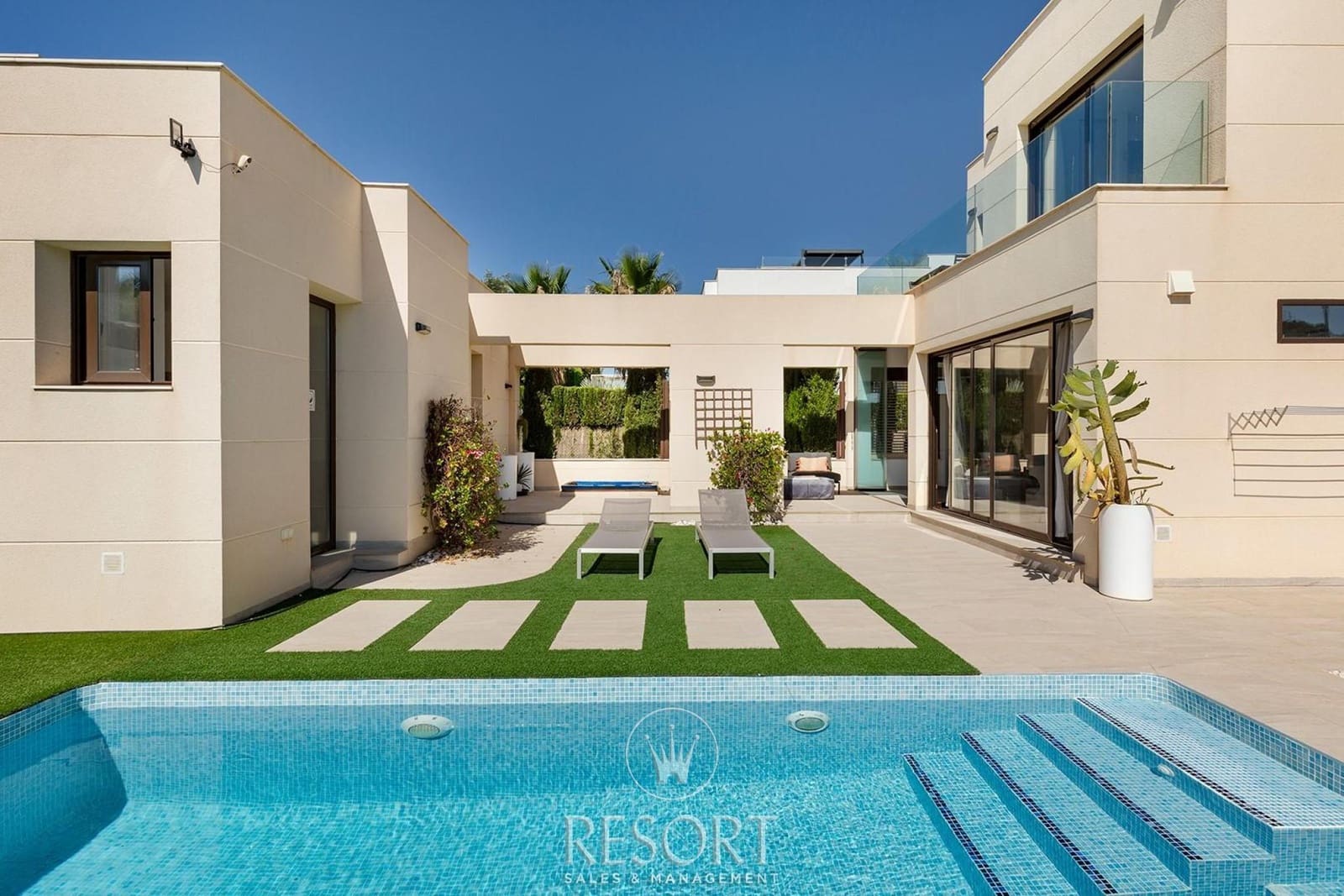 3 Zimmer Villa zu verkaufen in La Manga Club mit Pool Garage - 669.000 € (Ref: 8971660)