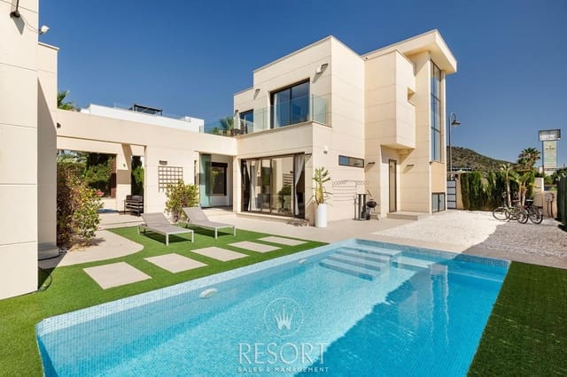 3 Zimmer Villa zu verkaufen in La Manga Club, Cartagena mit Pool Garage - 669.000 € (Ref: 8971660)