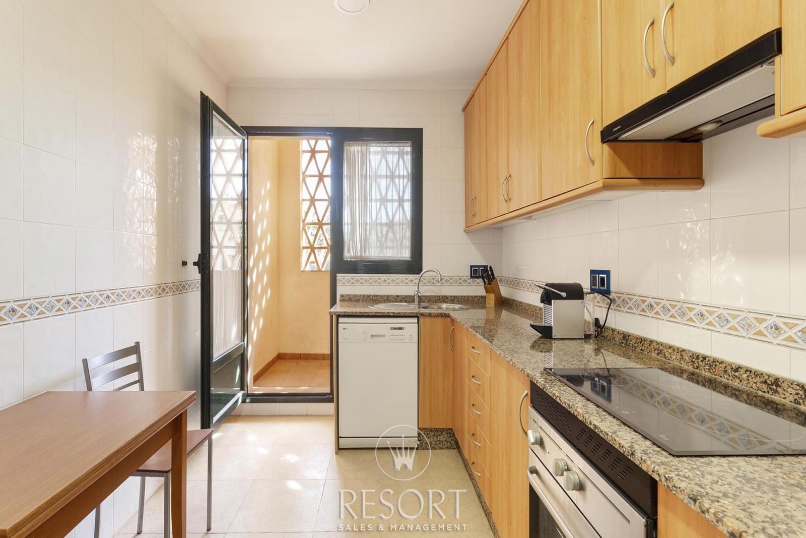 2 camera da letto Appartamento in vendita in Atamaria con piscina garage - 399.500 € (Rif: 9074388)