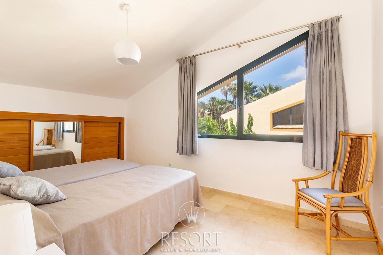 4 sypialnia Willa na sprzedaż w La Manga Club z basenem garażem - 594 558 € (Ref: 9152803)