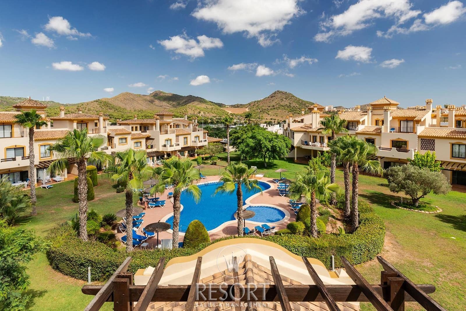 4 sypialnia Willa na sprzedaż w La Manga Club z basenem garażem - 594 558 € (Ref: 9152803)