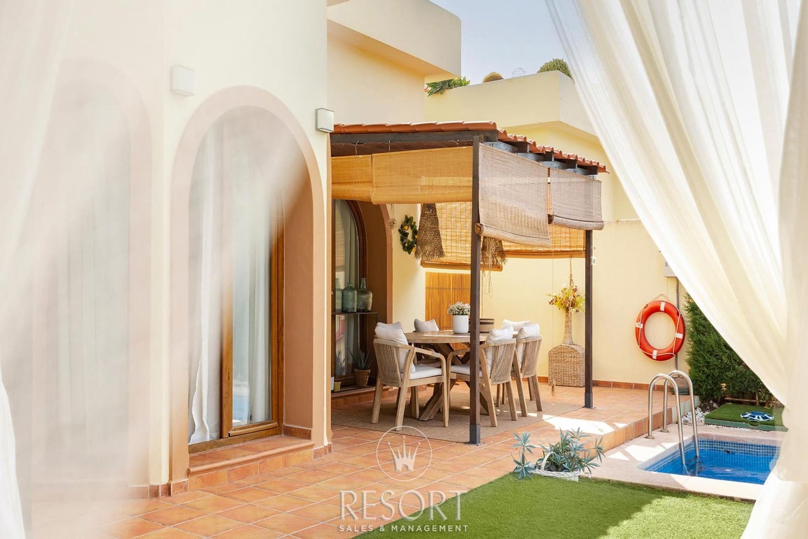 3 sypialnia Apartament na sprzedaż w La Manga Club z basenem garażem - 690 000 € (Ref: 9203376)