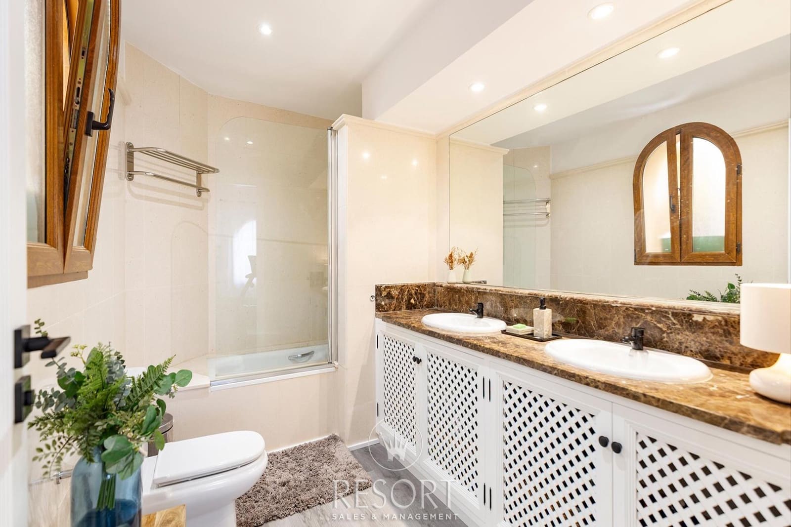 3 sypialnia Apartament na sprzedaż w La Manga Club z basenem garażem - 690 000 € (Ref: 9203376)