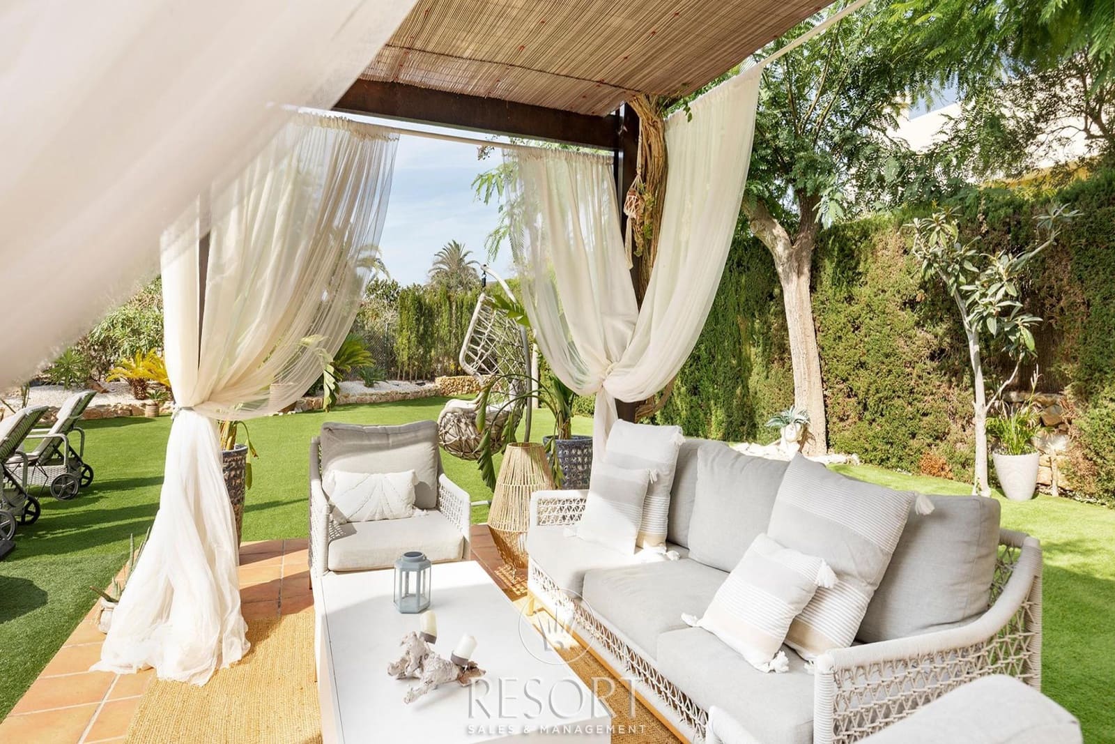 3 sypialnia Apartament na sprzedaż w La Manga Club z basenem garażem - 690 000 € (Ref: 9203376)