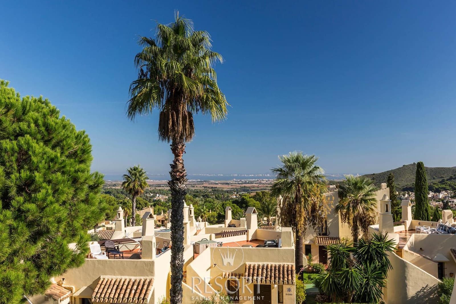 3 soveværelse Byhus til salg i La Manga Club med swimmingpool - € 364.530 (Ref: 9254050)