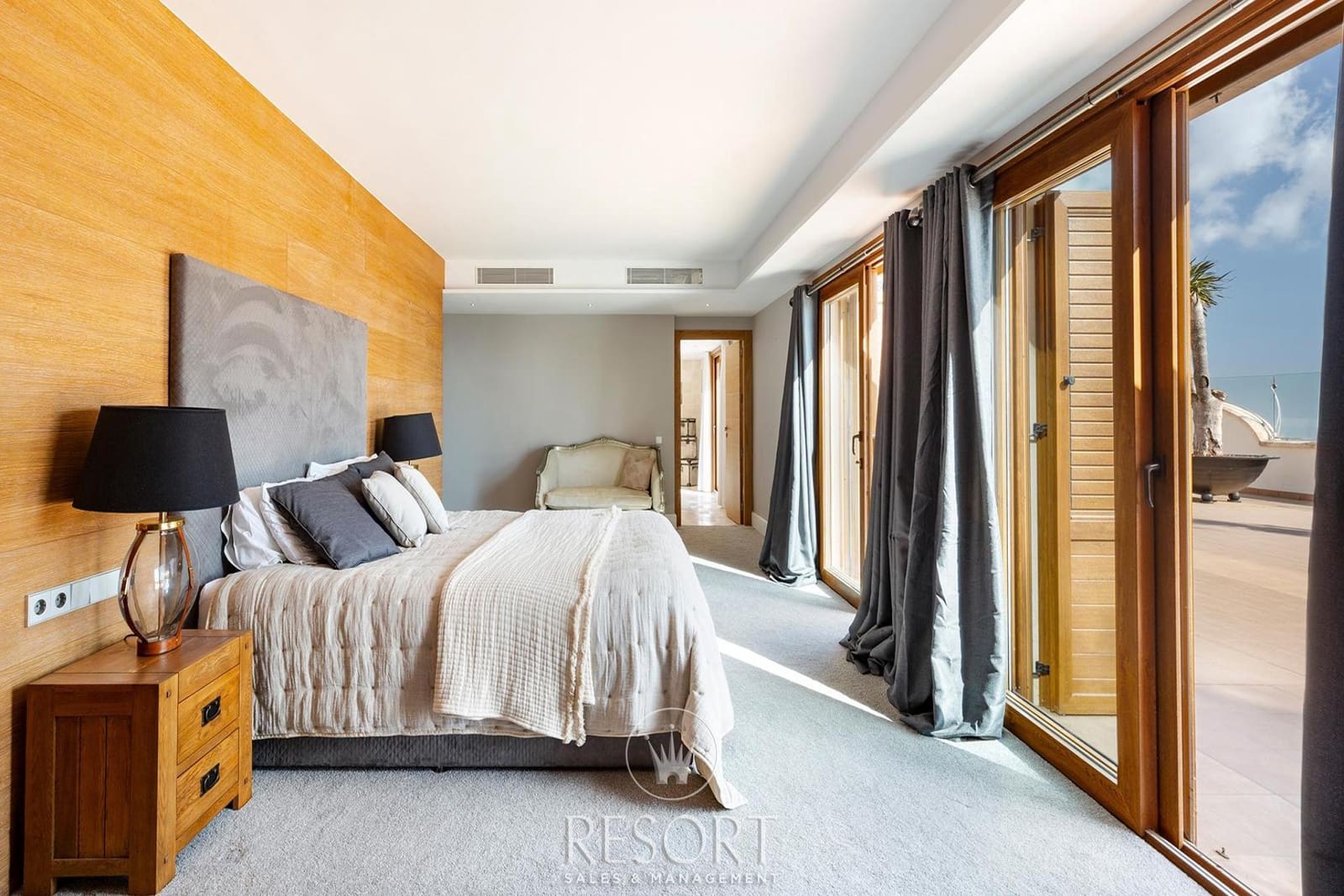 8 Zimmer Villa zu verkaufen in La Manga Club mit Pool Garage - 3.795.000 € (Ref: 9254051)