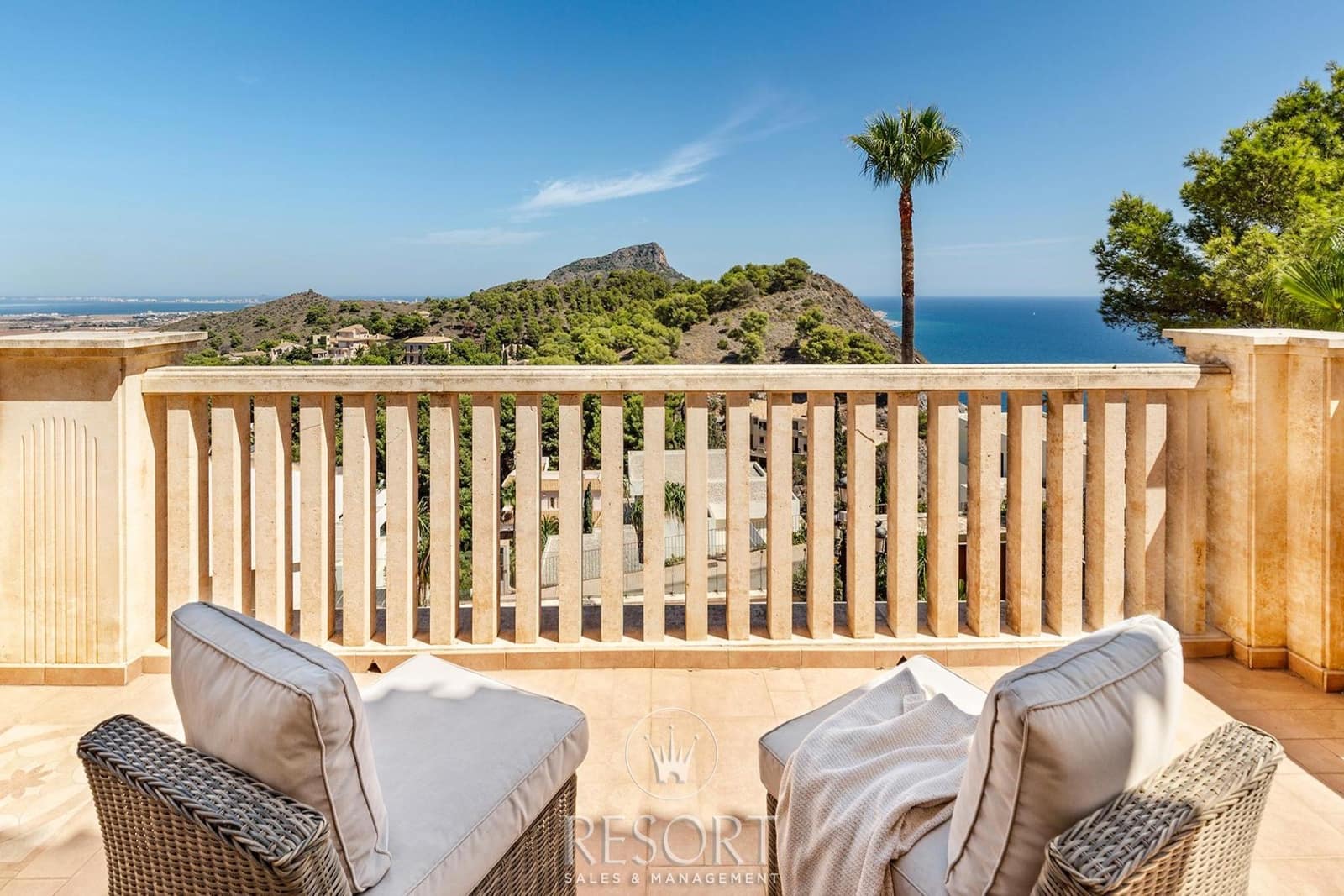 8 Zimmer Villa zu verkaufen in La Manga Club mit Pool Garage - 3.795.000 € (Ref: 9254051)