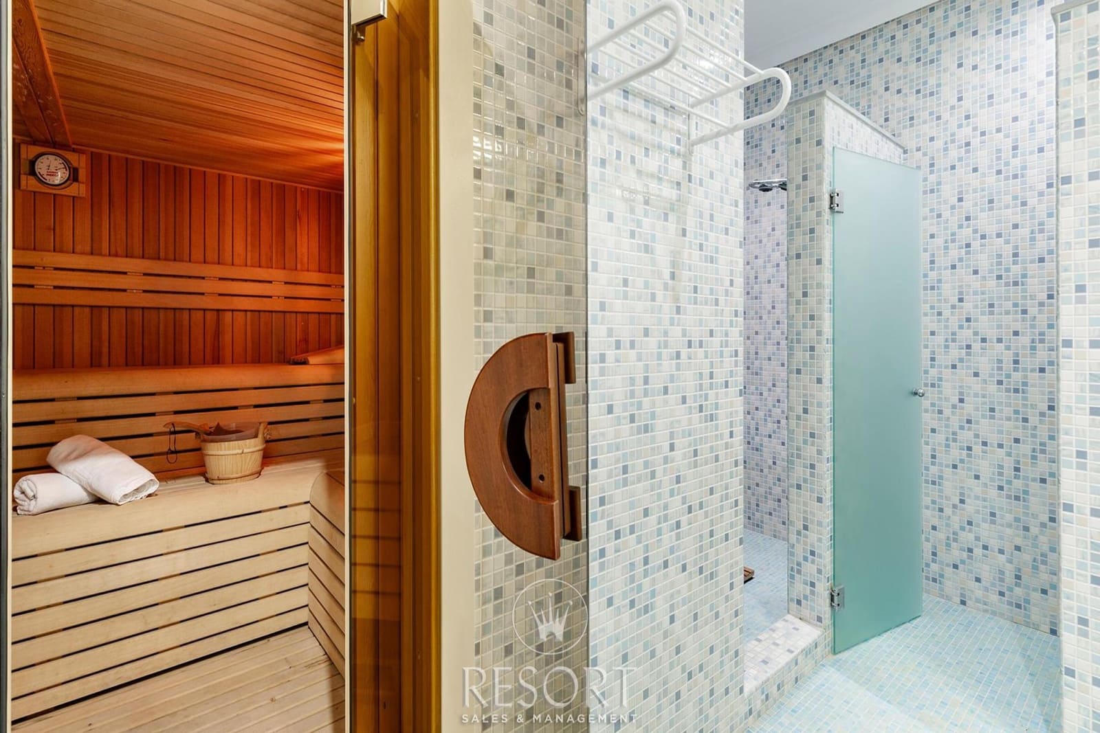 8 Zimmer Villa zu verkaufen in La Manga Club mit Pool Garage - 3.795.000 € (Ref: 9254051)