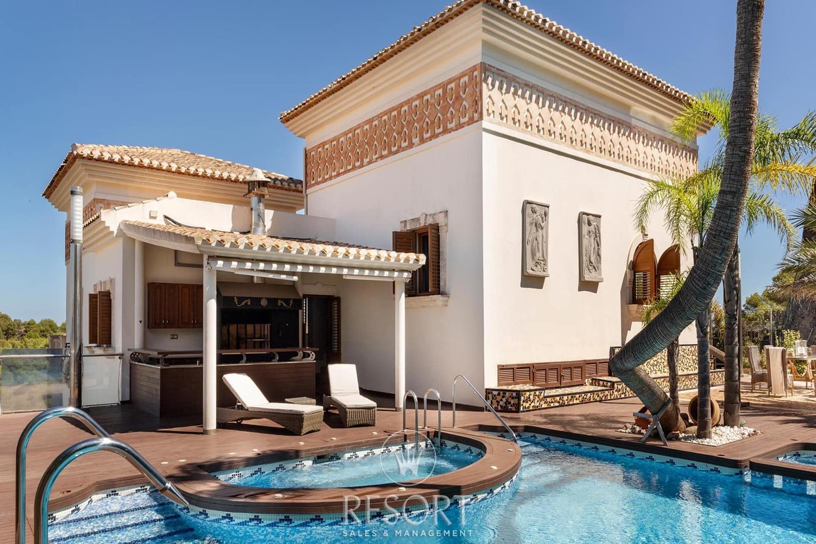 8 Zimmer Villa zu verkaufen in La Manga Club mit Pool Garage - 3.795.000 € (Ref: 9254051)