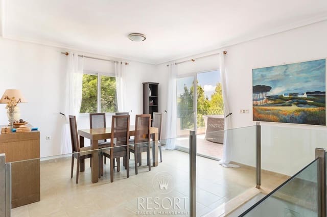 4 soveværelse Villa til salg i La Manga Club, Cartagena med swimmingpool garage - € 751.682 (Ref: 9254053)