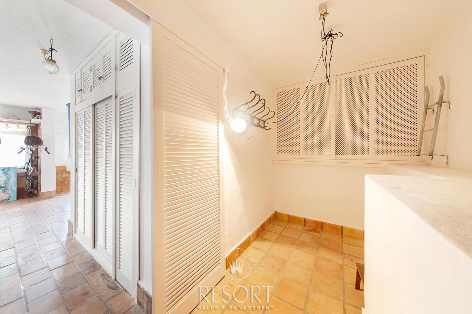 Apartment for sale in La Manga Club with pool - € 95,000 (Ref: 9388336)