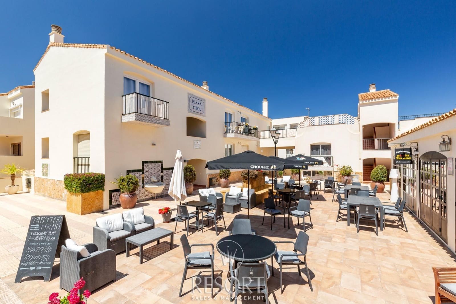 Apartment for sale in La Manga Club with pool - € 95,000 (Ref: 9388336)