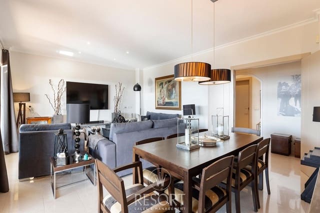 3 soveværelse Villa til salg i La Manga Club, Cartagena med swimmingpool garage - € 520.000 (Ref: 9450136)