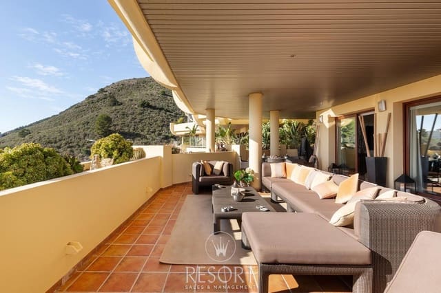 3 soveværelse Villa til salg i La Manga Club, Cartagena med swimmingpool garage - € 520.000 (Ref: 9450136)