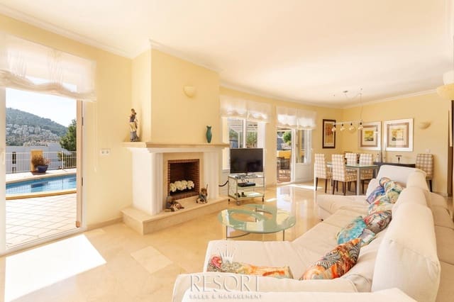 5 makuuhuone Huvila myytävänä paikassa Atamaría, Cartagena mukana uima-altaan 
autotalli - 1 500 000 € (Ref: 9453595)