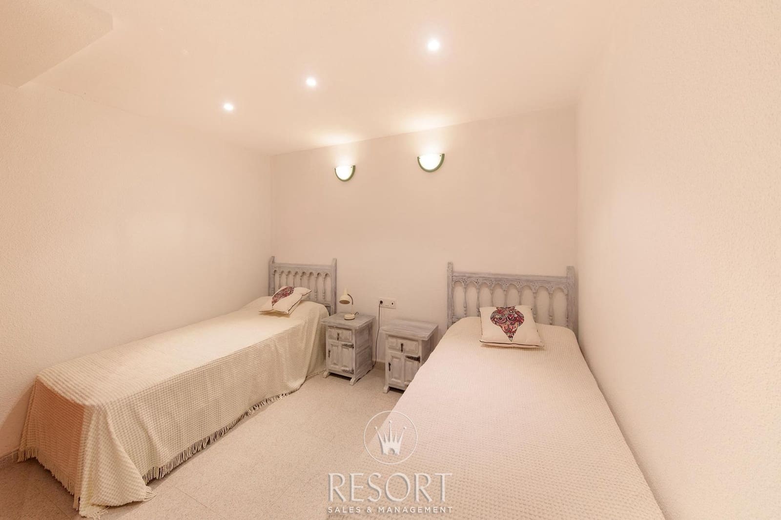 2 makuuhuone Huvila myytävänä paikassa Atamaria mukana uima-altaan - 295 000 € (Ref: 9481378)