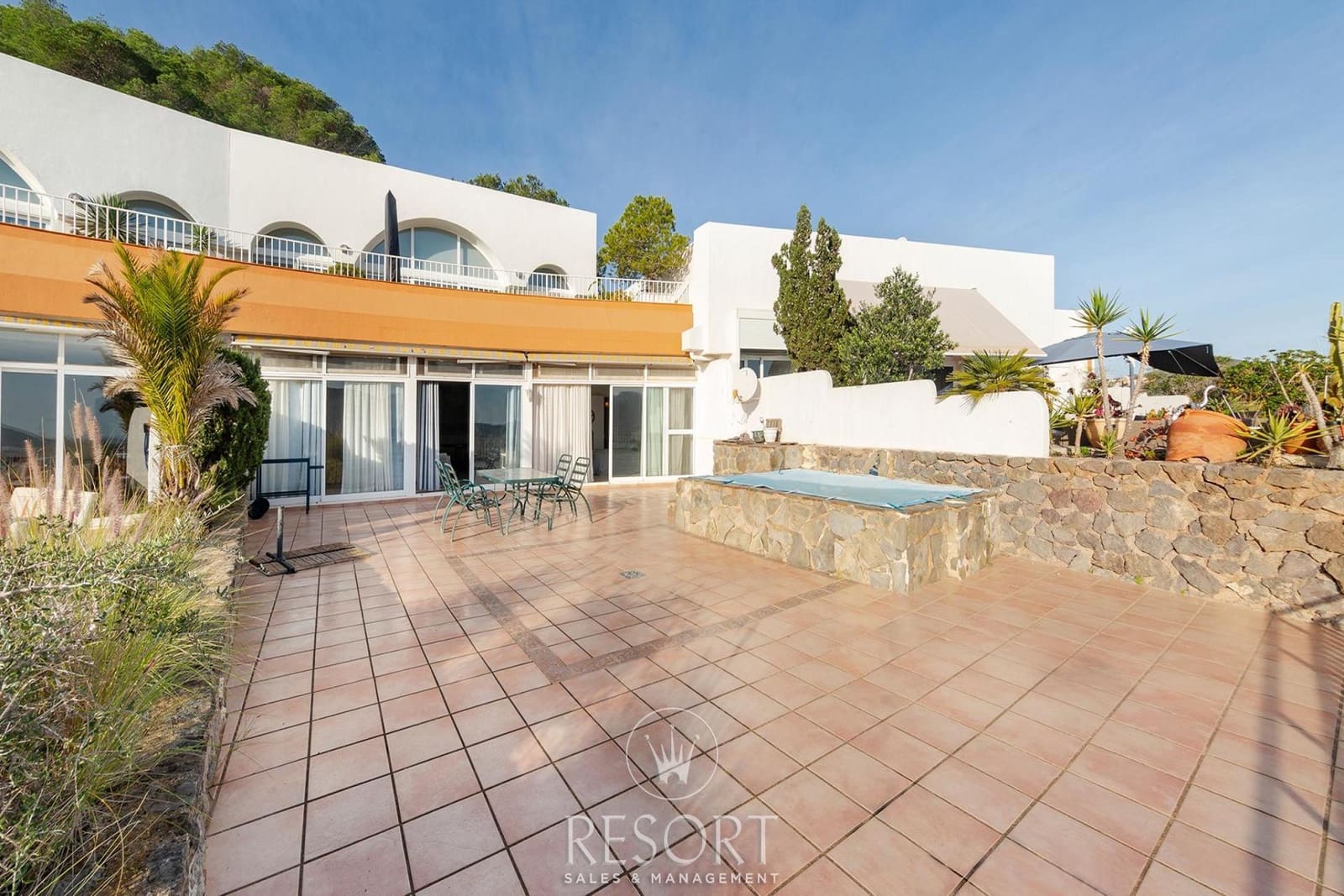 2 makuuhuone Huvila myytävänä paikassa Atamaria mukana uima-altaan - 295 000 € (Ref: 9481378)