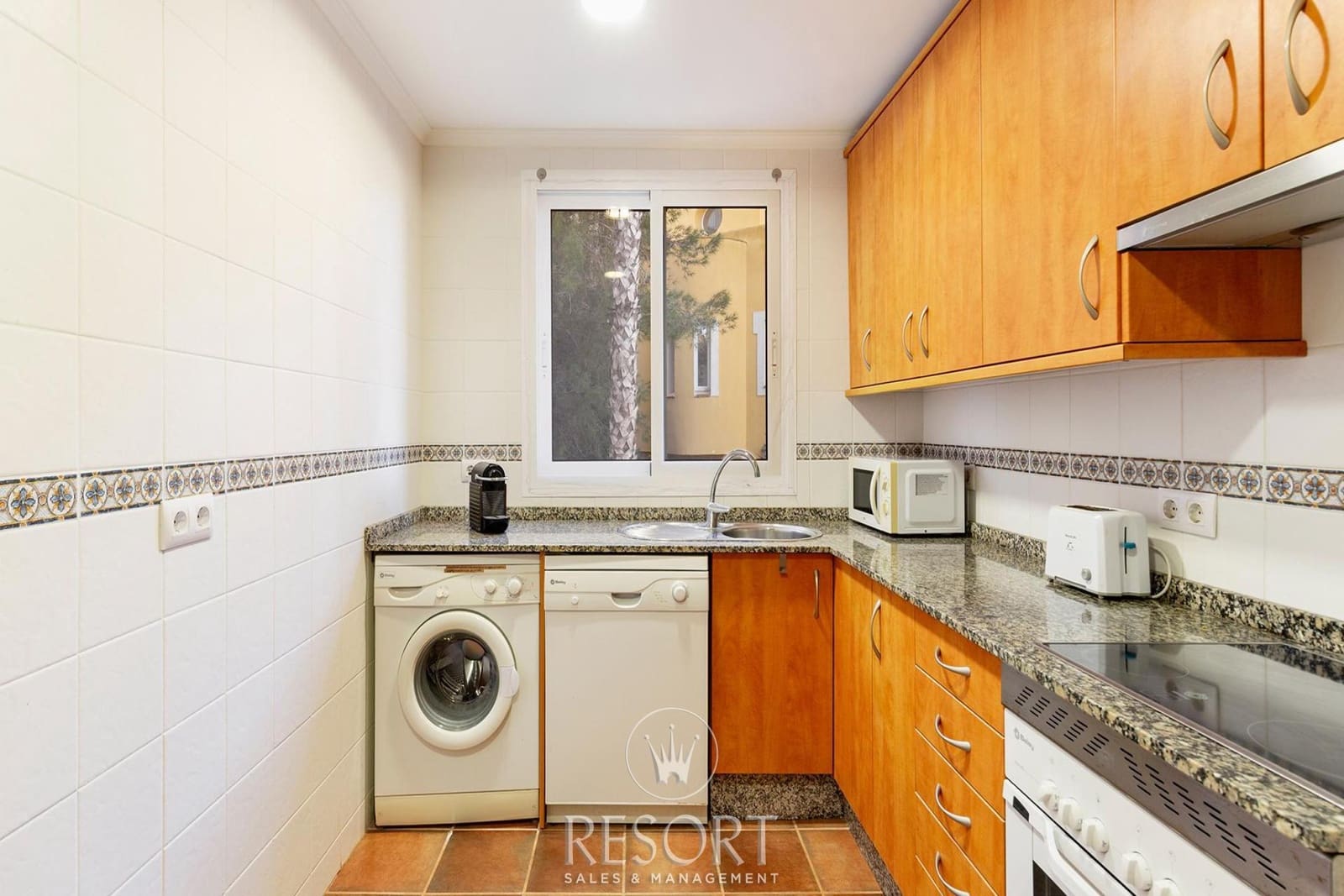 2 makuuhuone Huvila myytävänä paikassa Atamaria mukana 
autotalli - 285 000 € (Ref: 9481491)