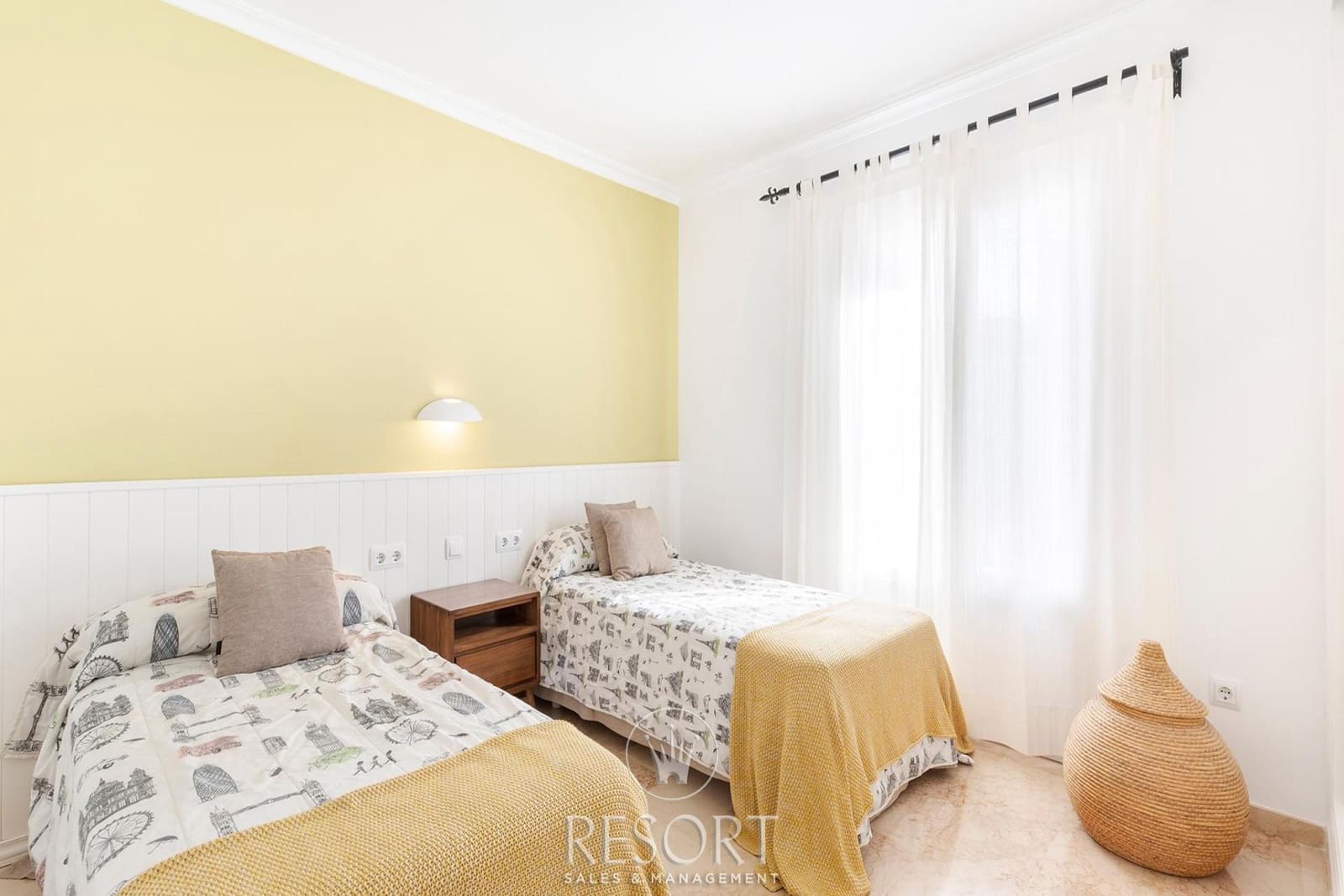 5 bedroom Villa for sale in La Manga Club with pool garage - € 949,000 (Ref: 9547041)