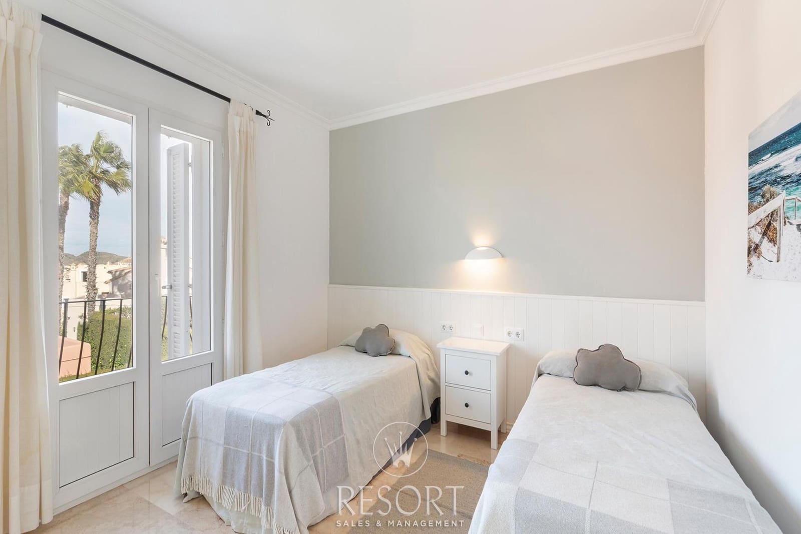 5 bedroom Villa for sale in La Manga Club with pool garage - € 949,000 (Ref: 9547041)