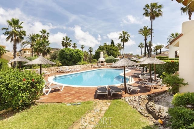 Apartamento de 2 habitaciones en La Manga Club, Cartagena en venta con piscina garaje - 282.290 € (Ref: 9566507)