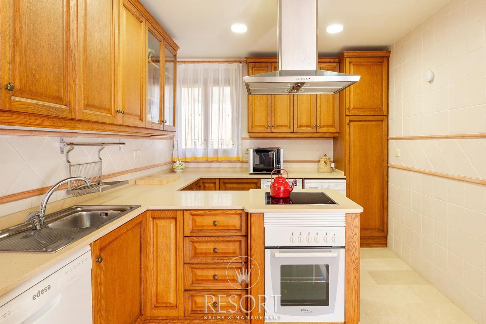 4 soveværelse Byhus til salg i La Manga Club med swimmingpool garage - € 595.000 (Ref: 9613911)