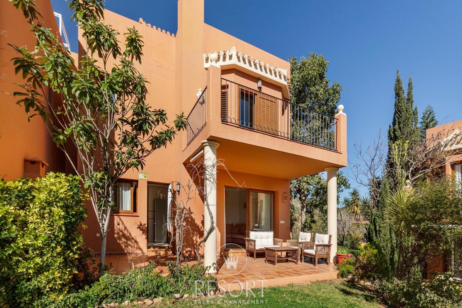 4 soveværelse Byhus til salg i La Manga Club med swimmingpool garage - € 595.000 (Ref: 9613911)