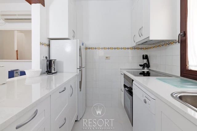 2 bedroom Townhouse for sale in La Manga Club, Cartagena with pool - € 239,185 (Ref: 9613912)