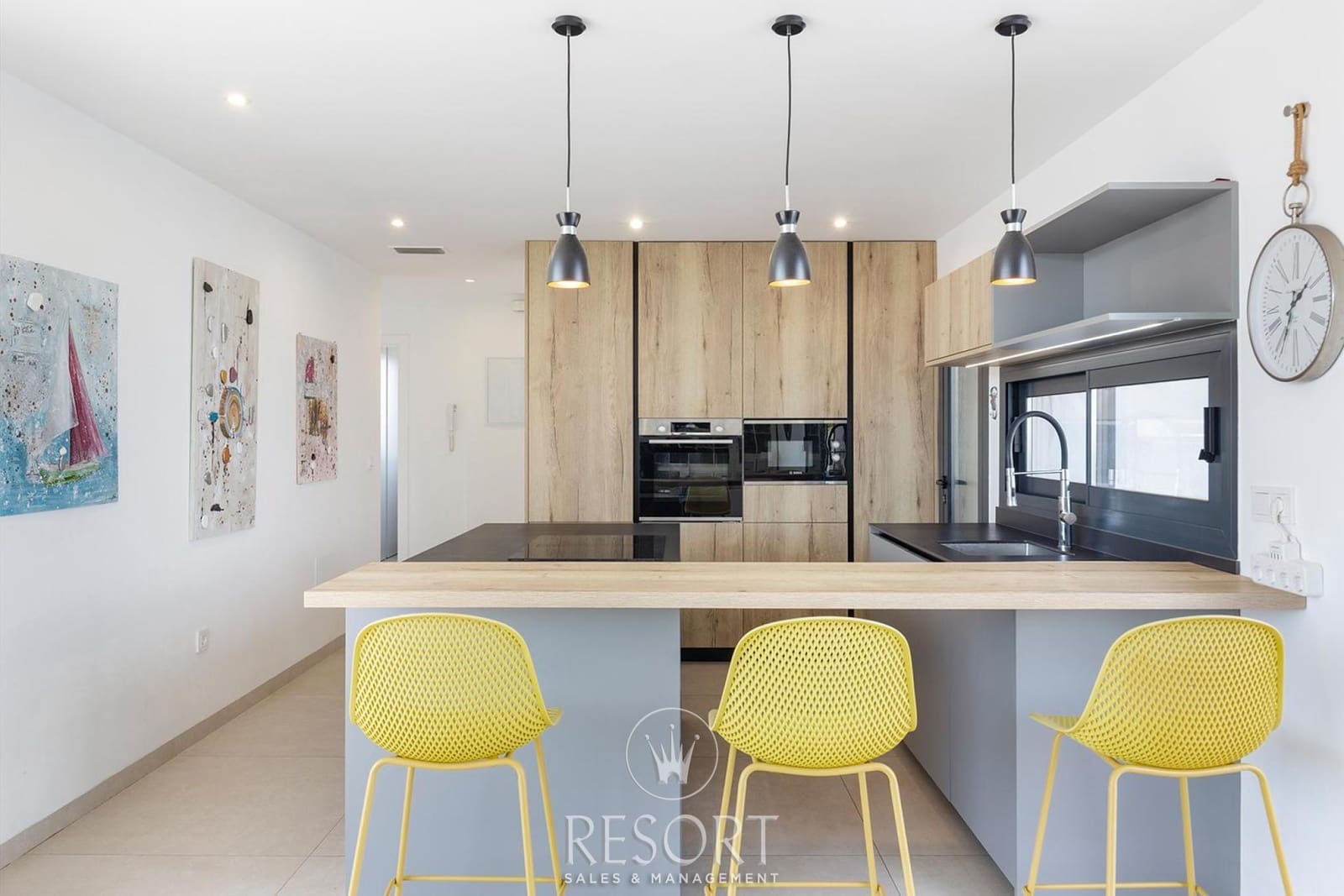 3 bedroom Villa for sale in Mar de Cristal with pool garage - € 498,000 (Ref: 9697886)