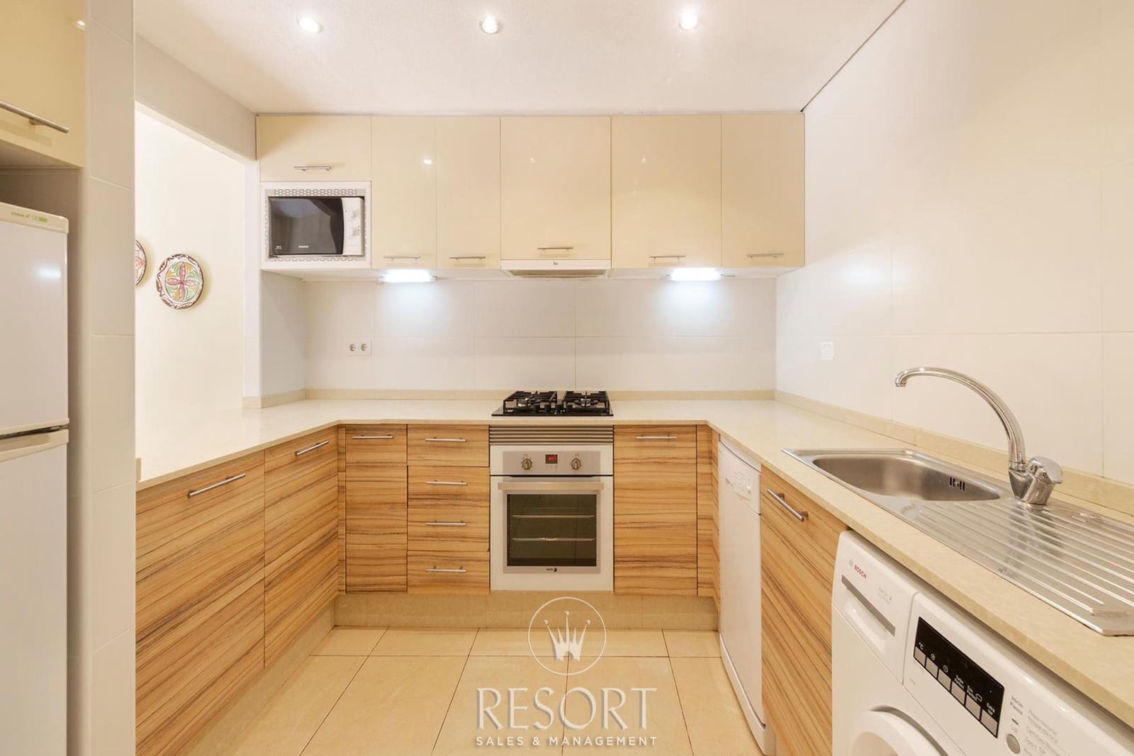 2 bedroom Apartment for sale in La Manga Club with pool - € 217,659 (Ref: 9723569)