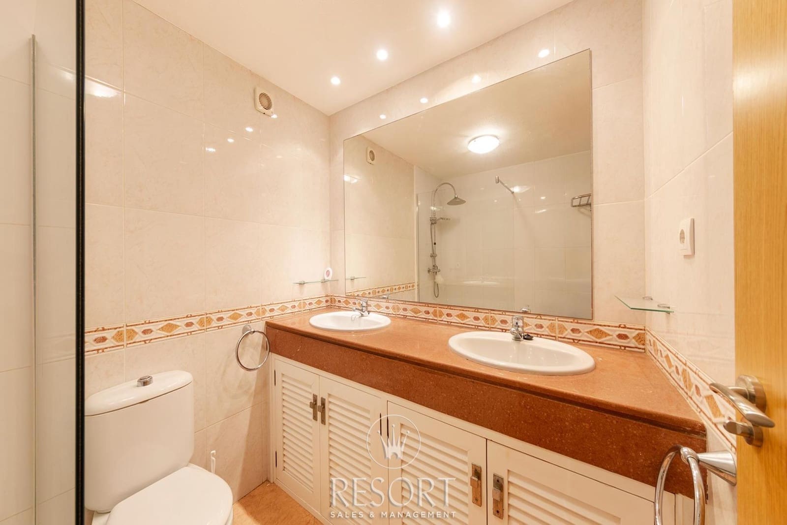 2 bedroom Apartment for sale in La Manga Club with pool - € 217,659 (Ref: 9723569)