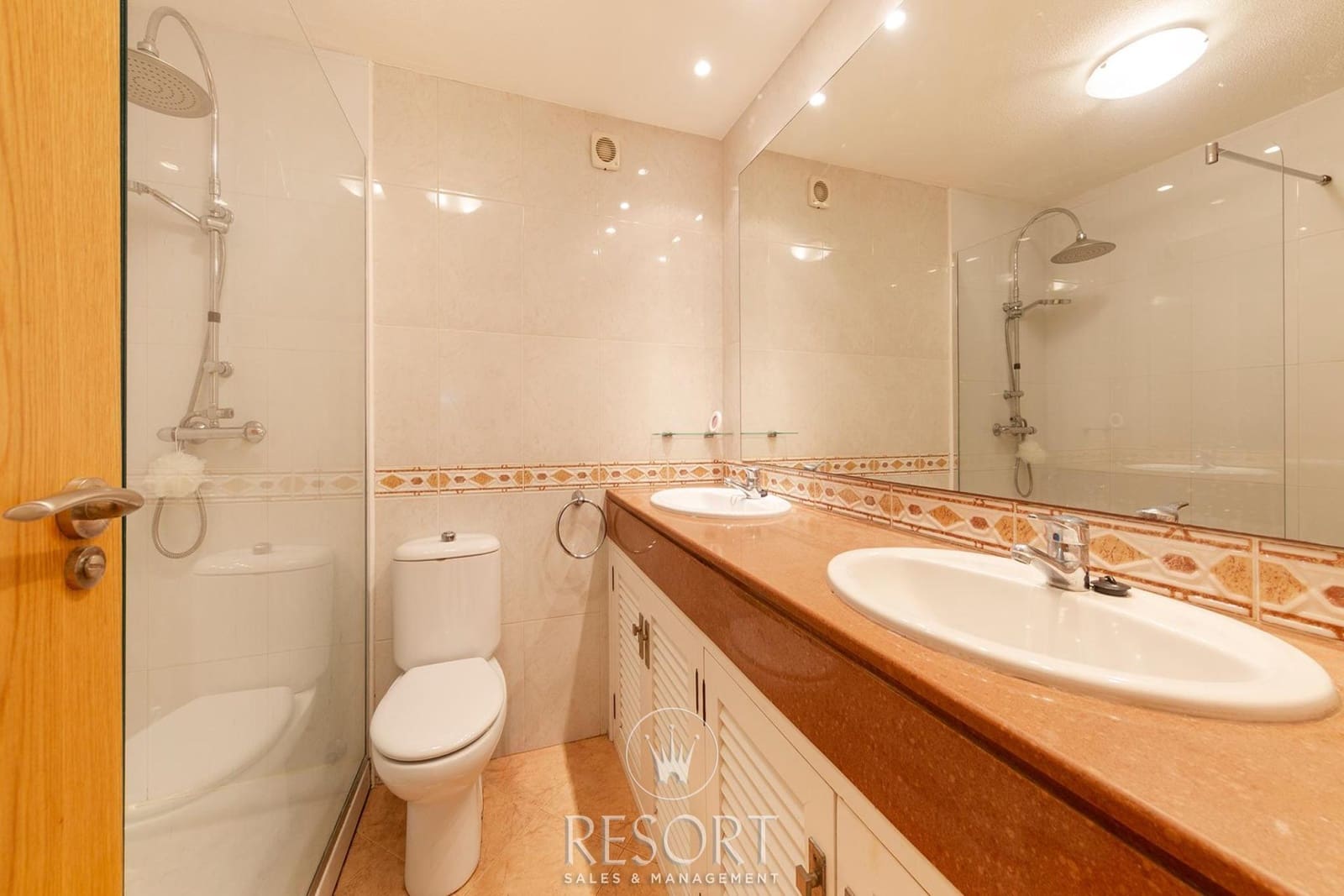 2 bedroom Apartment for sale in La Manga Club with pool - € 217,659 (Ref: 9723569)