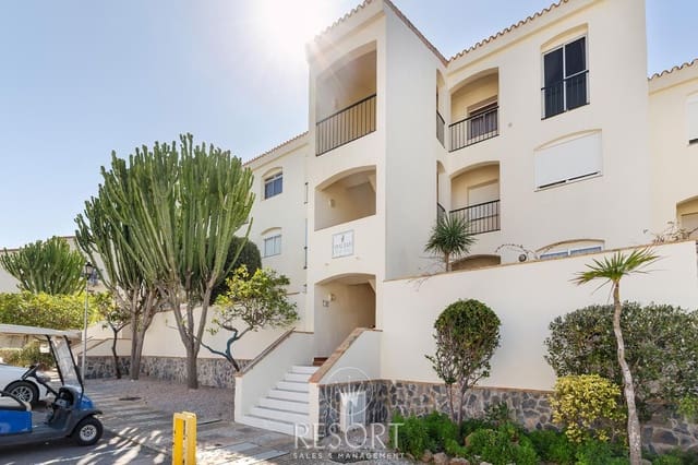 Apartamento de 2 habitaciones en La Manga Club, Cartagena en venta con piscina - 216.611 € (Ref: 9723569)