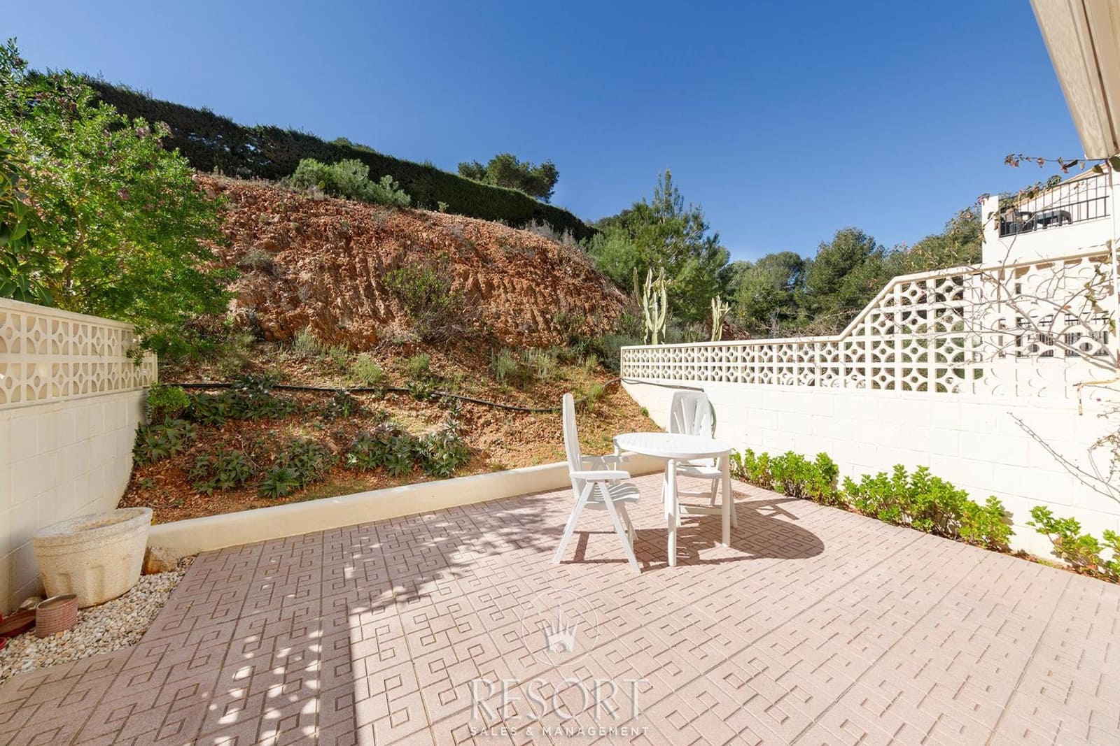 2 bedroom Apartment for sale in La Manga Club with pool - € 217,659 (Ref: 9723569)