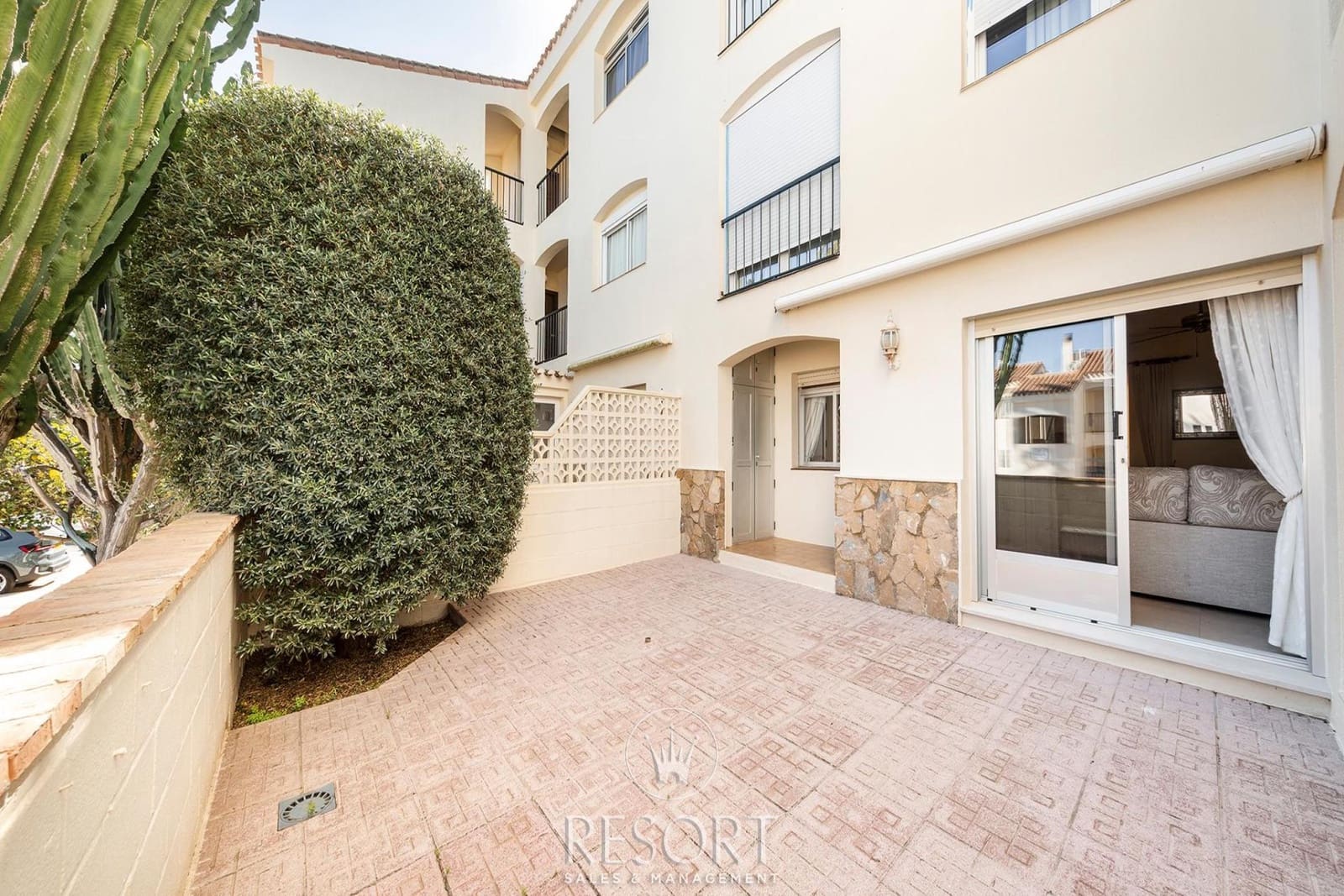 2 bedroom Apartment for sale in La Manga Club with pool - € 217,659 (Ref: 9723569)