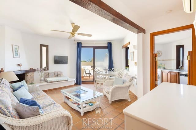 3 chambre Maison de Ville à vendre à La Manga Club, Carthagène avec piscine - 265 222 € (Ref: 9723570)