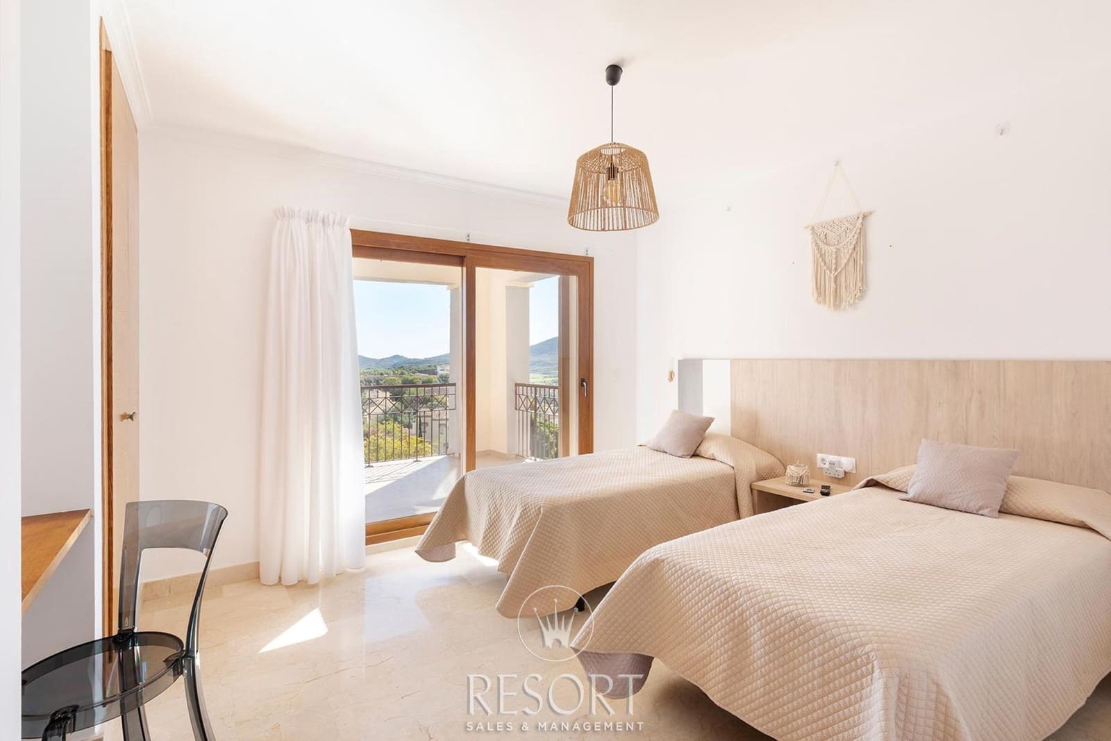 2 bedroom Apartment for sale in La Manga Club with pool garage - € 315,175 (Ref: 9745165)