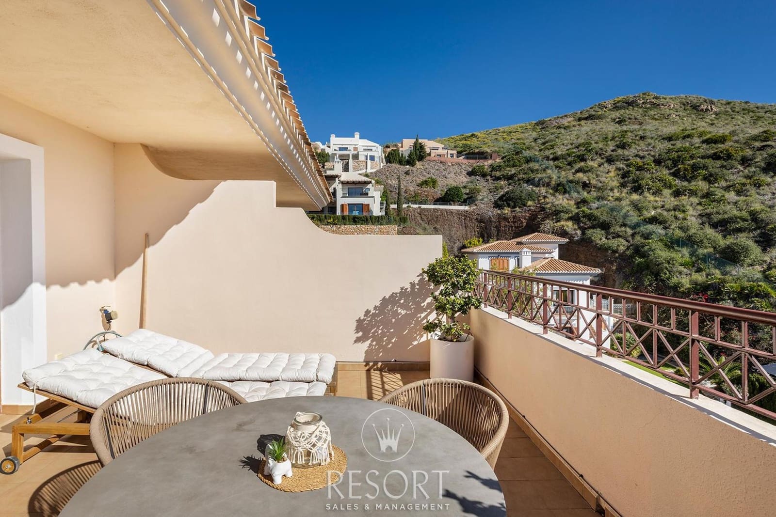 2 bedroom Apartment for sale in La Manga Club with pool garage - € 315,175 (Ref: 9745165)