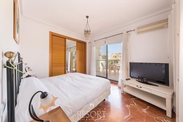 2 sypialnia Apartament na sprzedaż w La Manga Club, Kartagena z basenem garażem - 382 706 € (Ref: 9885318)