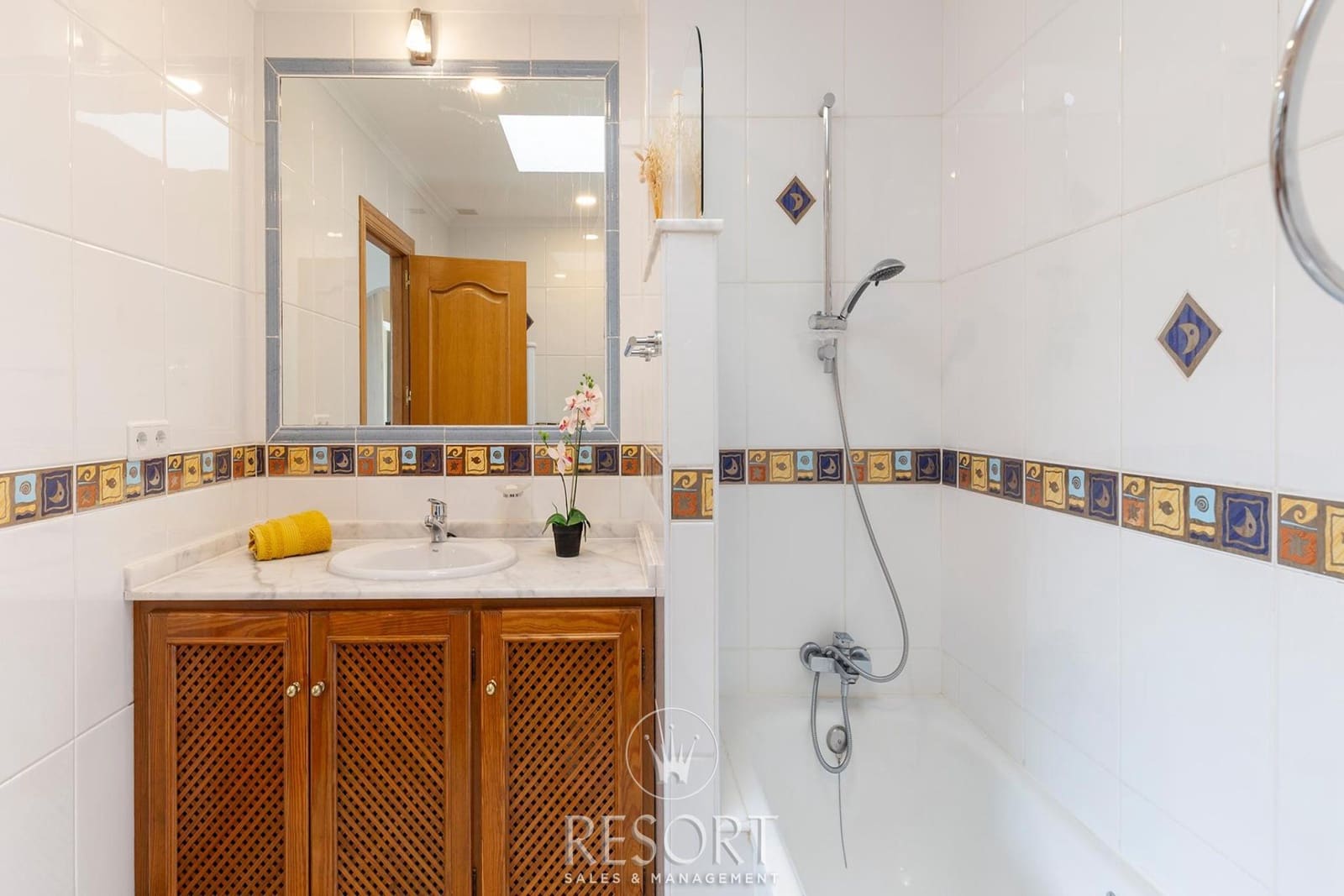 2 bedroom Apartment for sale in Atamaria with pool garage - € 382,595 (Ref: 9885318)