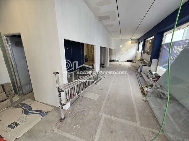 Commercieel te huur in Arrecife - € 2.100 (Ref: 10010225)