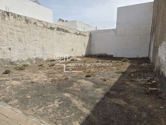 Tomt till salu i Arrecife - 75 000 € (Ref: 10097410)