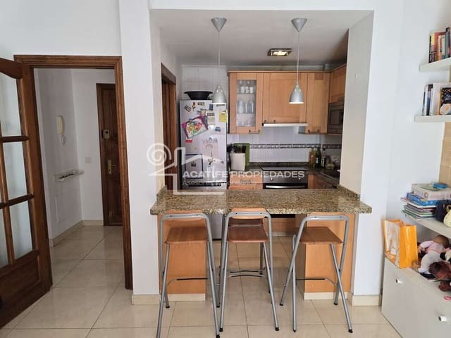 2 sovrum Lägenhet till salu i Arrecife med garage - 249 000 € (Ref: 10097411)